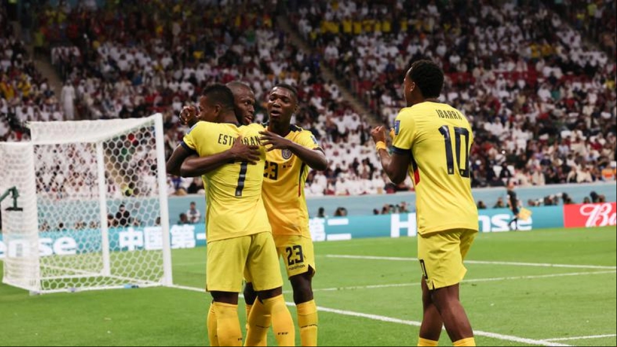 Los jugadores de la selección de Ecuador celebran uno de los tantos de Enner Valencia. Foto: El Comercio Perú