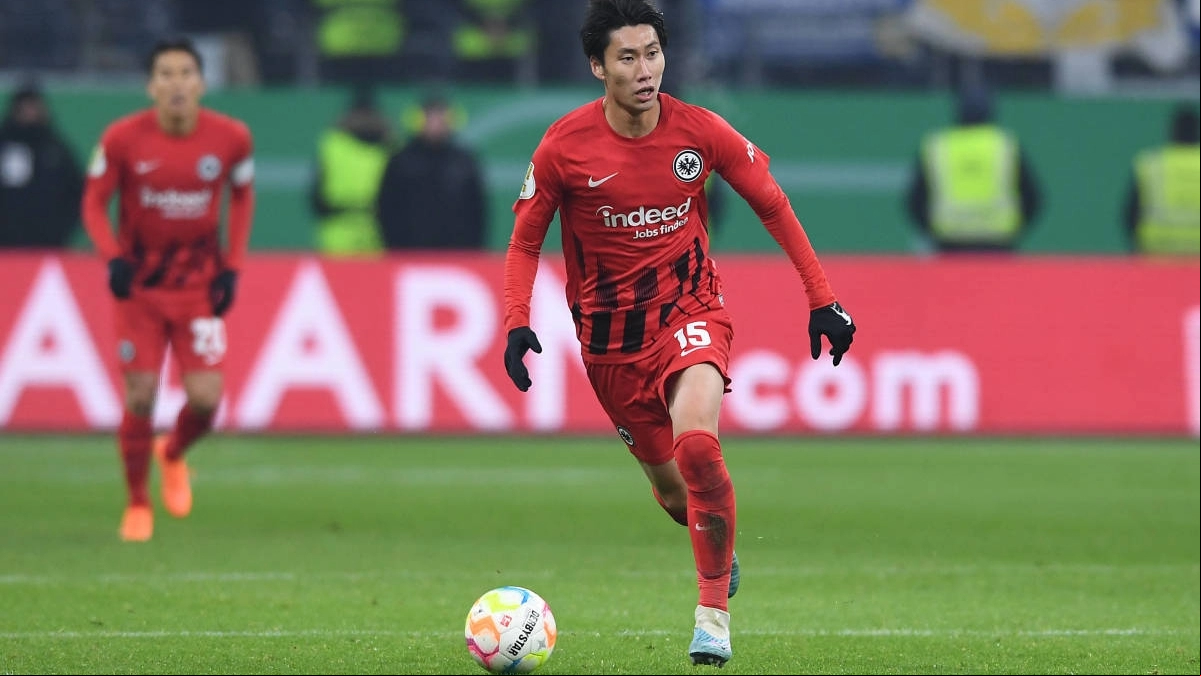 El Eintracht firma un nuevo fichaje y asegura tres salidas - Foto: Transfer Room