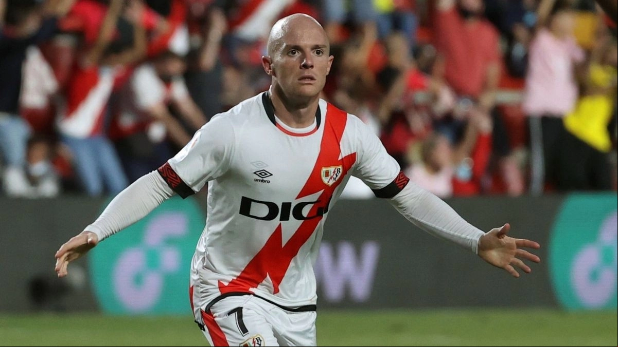 Isi Palazón, jugador del Rayo Vallecano que podría fichar por un club de Arabia Saudí