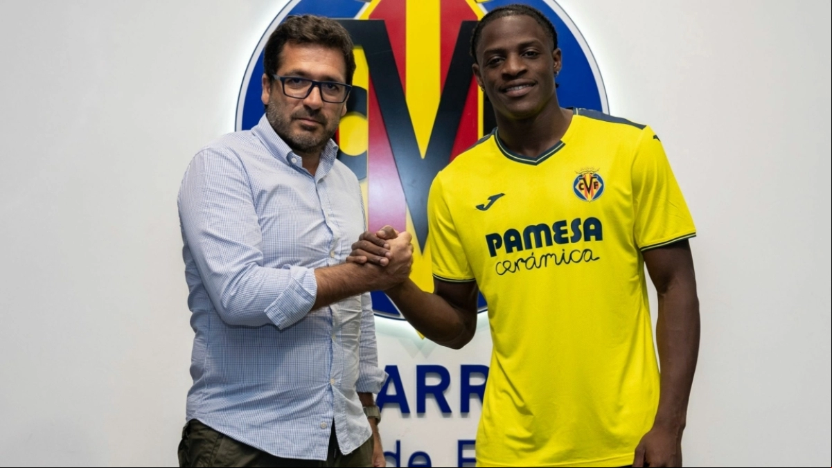 Varios clubes de LaLiga se interesan en el goleador de 1 RFEF | EsportBase