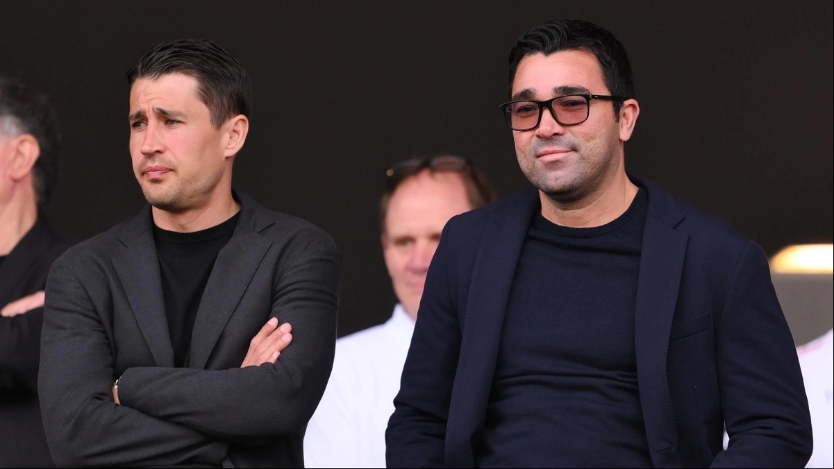 Barcelona is considering the return of Adam Aznou.