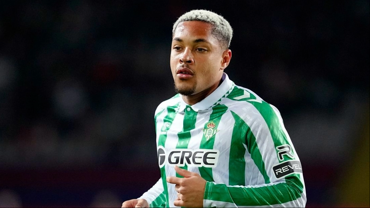 The return of Vitor Roque to Brazil is imminent.