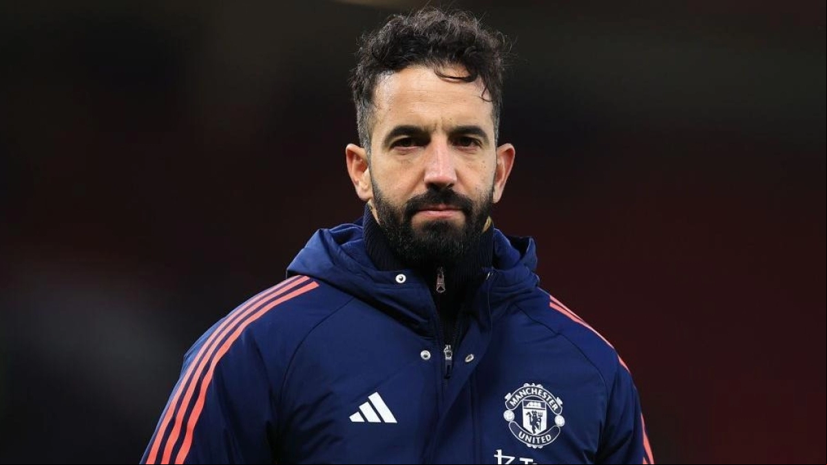 El Manchester United quiere fichar a Rayan Cherki / BBC