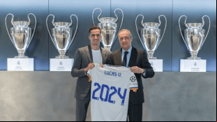 OFICIAL: Lucas Vázquez renueva con el Real Madrid / RealMadrid.com