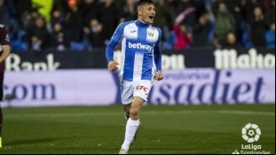 El Sevilla FC, invitado sorpresa en la puja por Óscar Rodríguez. Foto: ElDesmarque