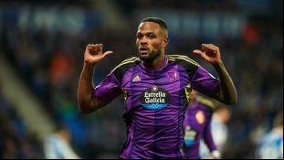 Los 3 clubes de primera que quieren robarle a Larin al Valladolid / El Español