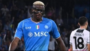 Los 2 delanteros que sigue el Napoli para reemplazar a Osimhen