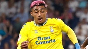 El Barça está muy pendiente de Julián Araujo / Claro Sports
