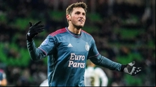 Confirmado el interés del Tottenham en Santiago Giménez