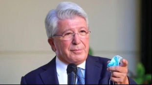Enrique Cerezo, Presidente del Atlético de Madrid, tiene que dar salida a Vermeeren.