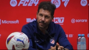 Atlético is considering Omar Alderete for their central axis / SportsMedia