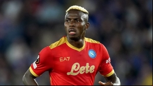 Osimhen fichará por el Chelsea, Lukaku y Cesare Casadei ficharán por el Nápoles / The Independent