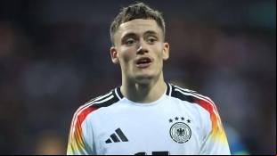 El Bayern se une a la carrera por Florian Wirtz / Goal.com