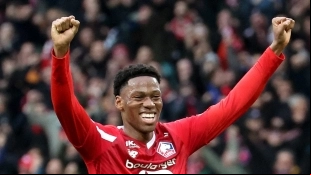 Los 3 rivales del Barcelona por el fichaje de Jonathan David