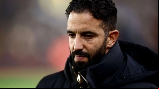 Los 3 fichajes BOMBA que quiere hacer el Manchester United por petición de Amorim