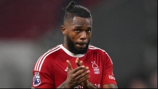 Tres gigantes europeos luchan por el fichaje de Nuno Tavares | Transfermarkt
