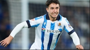 First offer from Arsenal for Zubimendi: They offer 2 players to Real Sociedad.