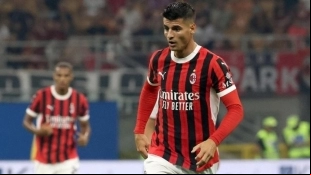 El Milán ficha a Santiago Giménez para sustituir a Morata / Besoccer