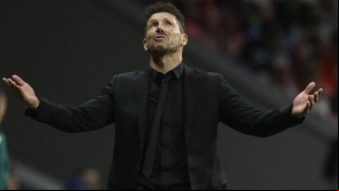 Enzo Barrenechea entra en la agenda del Atlético de Madrid / Elespañol
