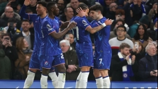Los jugadores del Chelsea celebran un gol