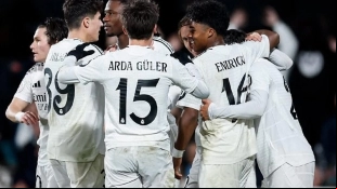 Los jugadores del Real Madrid celebran un gol