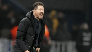 El Atlético de Madrid quiere cerrar tres fichajes ya / Record