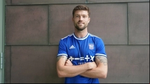 Cameron Burgess linked to Valencia and Mallorca / Ipswich Town