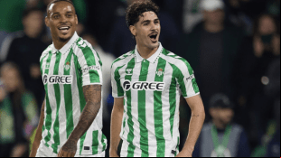 Johnny Cardoso, centrocampista del Real Betis 