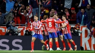 Los jugadores del Atlético de Madrid celebran un gol
