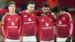 El Manchester United prepara un fichaje clave a coste cero | MARCA