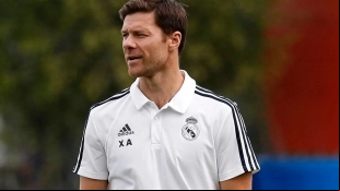 Xabi Alonso exige el fichaje de un "9" puro: Los 3 candidatos del Real Madrid